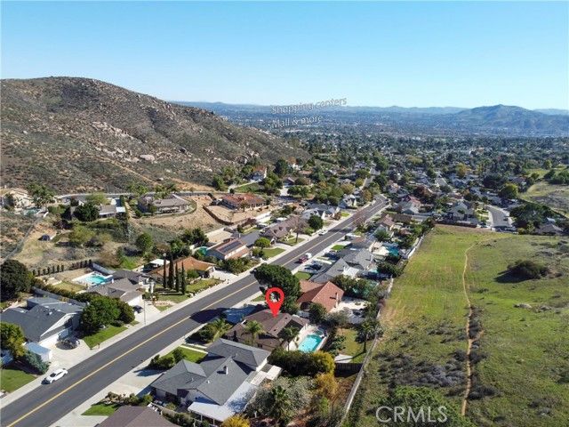 5670 Peacock, Riverside, CA 92505