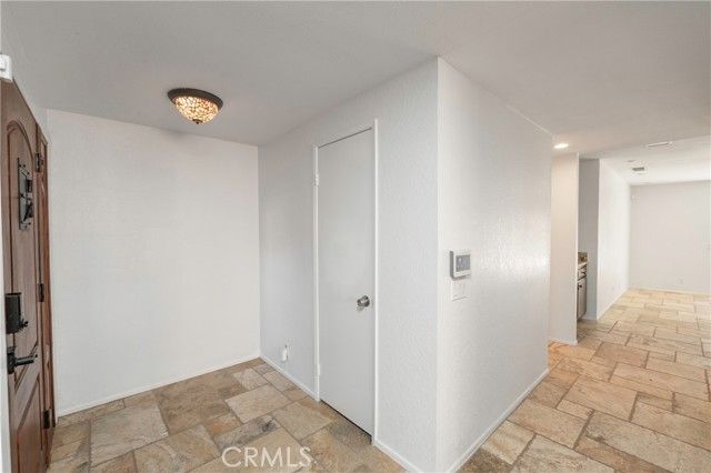 5670 Peacock, Riverside, CA 92505