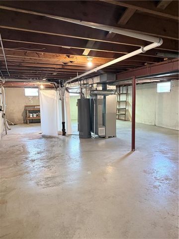 1613 N Mccoy Street, Independence, MO 64050