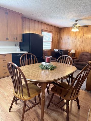 1613 N Mccoy Street, Independence, MO 64050