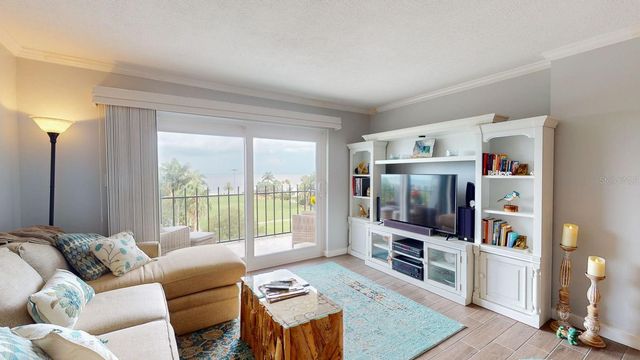 1120 N SHORE DRIVE NE 501, St Petersburg, FL 33701