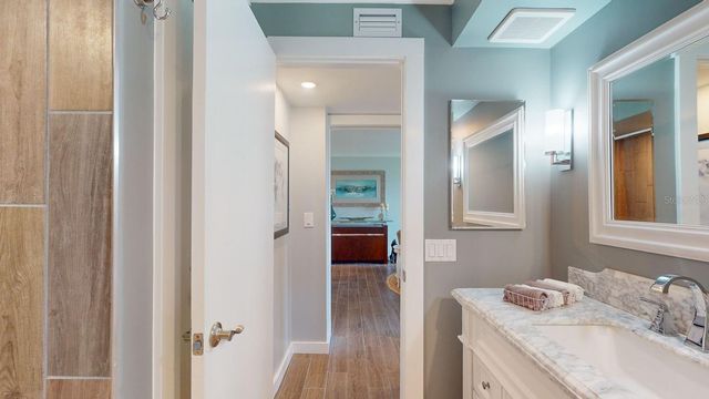 1120 N SHORE DRIVE NE 501, St Petersburg, FL 33701