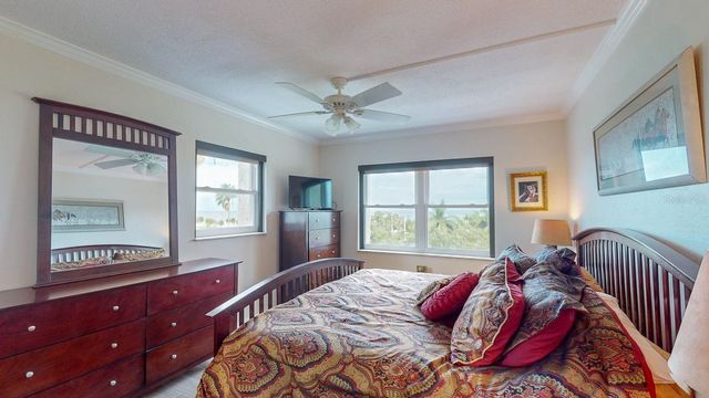 1120 N SHORE DRIVE NE 501, St Petersburg, FL 33701