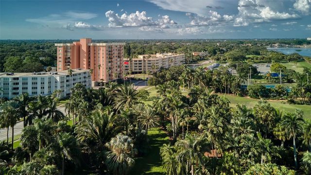 1120 N SHORE DRIVE NE 501, St Petersburg, FL 33701