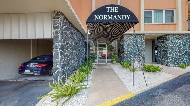 1120 N SHORE DRIVE NE 501, St Petersburg, FL 33701