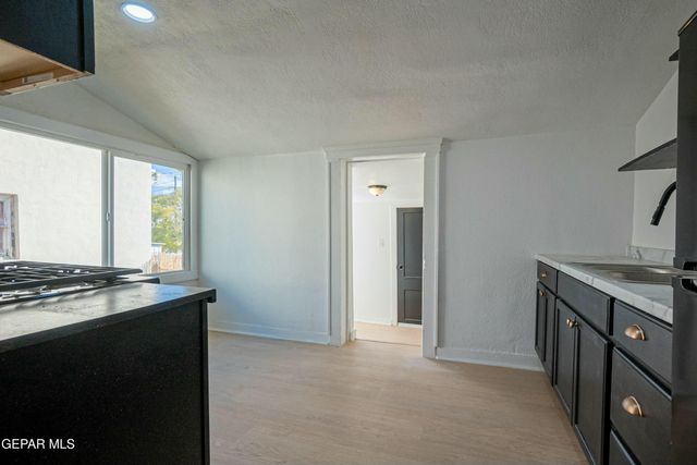 3216 Lebanon Avenue 1, El Paso, TX 79930