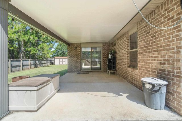 3907 Elevator Ct, Pace, FL 32571