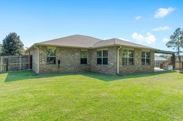 3907 Elevator Ct, Pace, FL 32571
