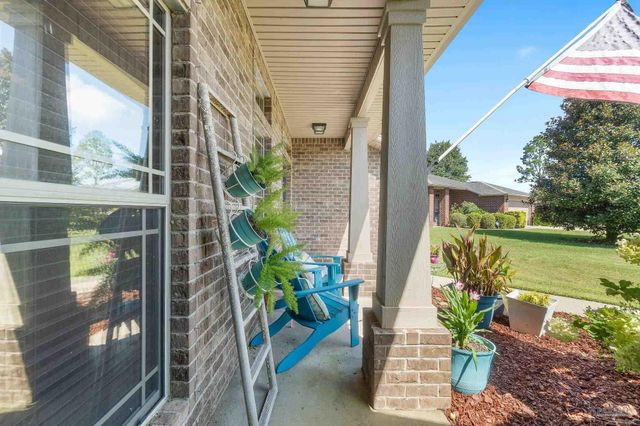 3907 Elevator Ct, Pace, FL 32571