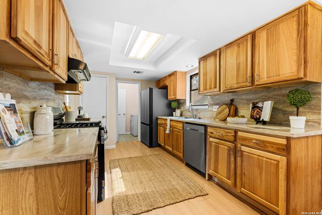 9203 Ridge Grove, San Antonio, TX 78250