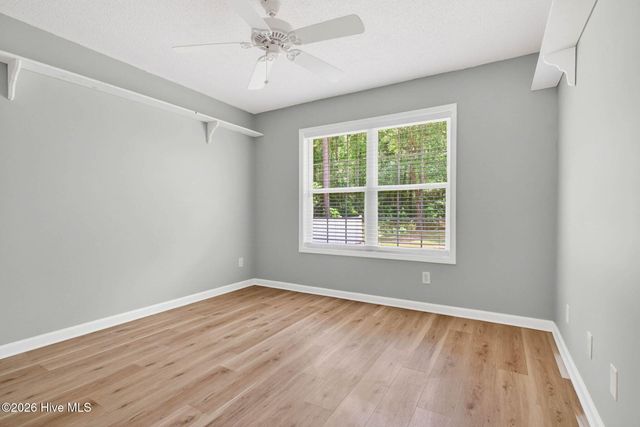 519 Boundaryline Drive NW, Calabash, NC 28467