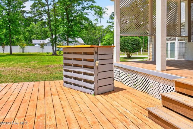 519 Boundaryline Drive NW, Calabash, NC 28467
