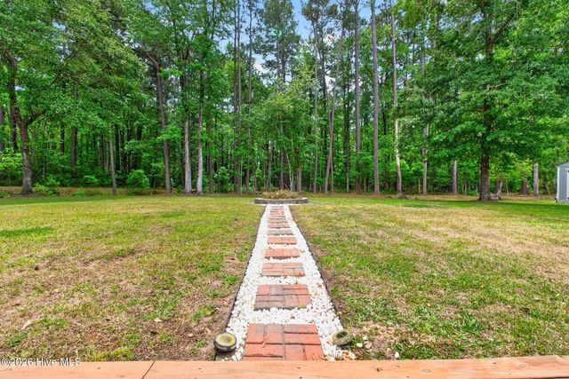 519 Boundaryline Drive NW, Calabash, NC 28467