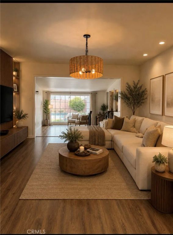 7000 Nagle, North Hollywood, CA 91605