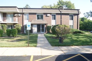 1127 Miller Lane 107, Buffalo Grove, IL 60089