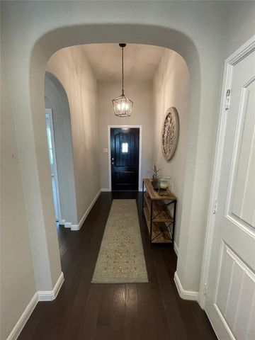 1904 Cardinal Way, Argyle, TX 76226