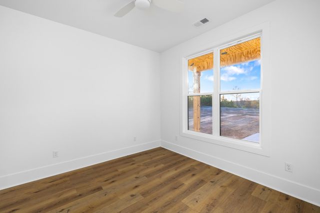 3070 Peach Orchard Road, Dalzell, SC 29040