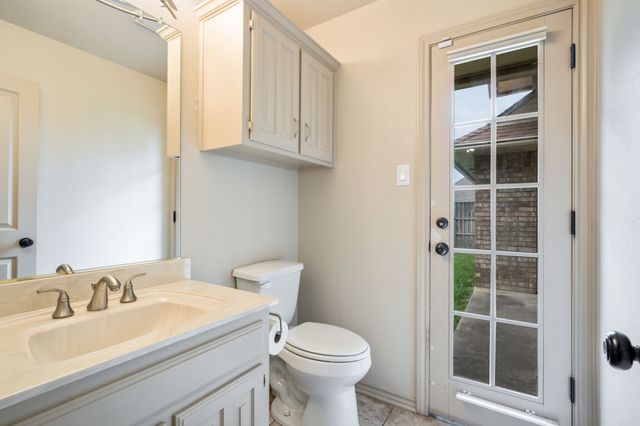 1341 Nettleton Drive, Desoto, TX 75115