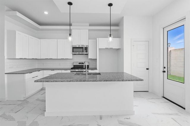 2923 El Fenice Lane, Houston, TX 77057