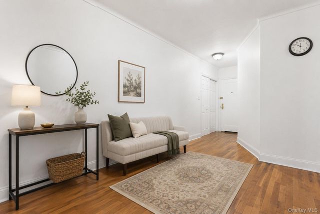64-11 99th Street 3O4, Rego Park, NY 11374