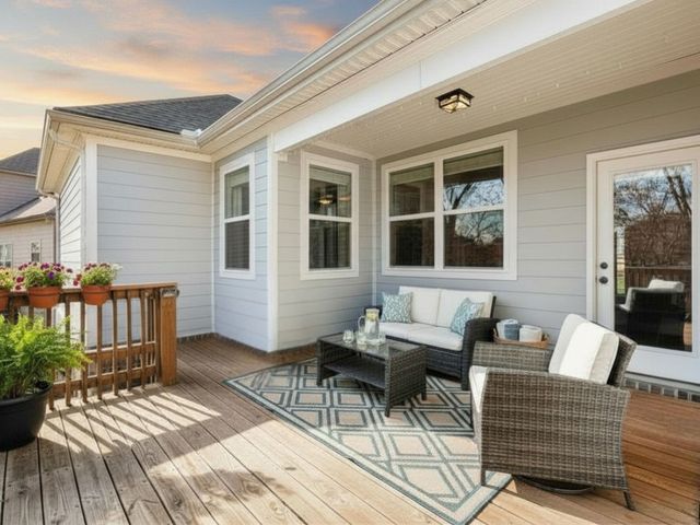 805 Tanager Pl, Lebanon, TN 37087