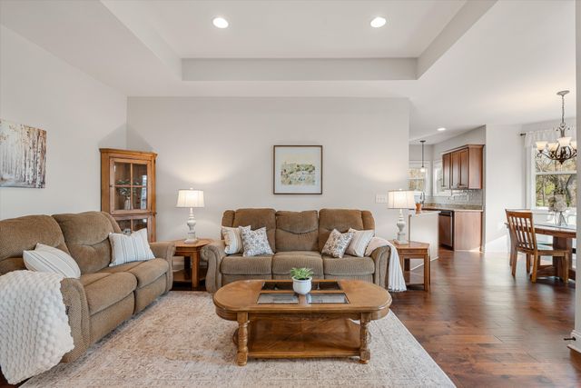 805 Tanager Pl, Lebanon, TN 37087