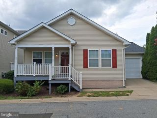 7300 WILLOW GLEN WAY, Elkridge, MD 21075
