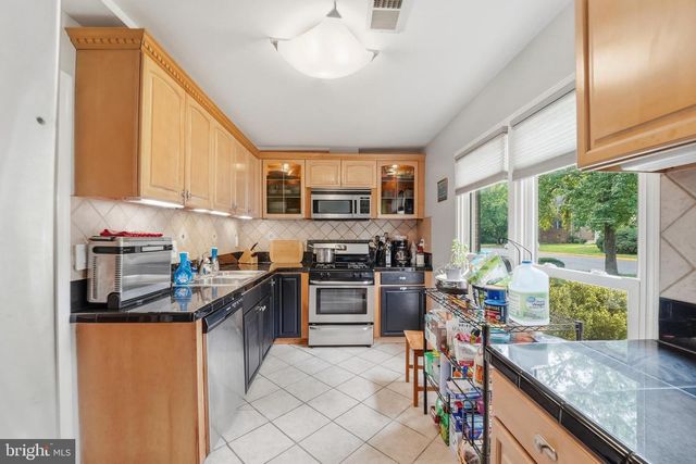 10102 HENRY CT, Manassas, VA 20109