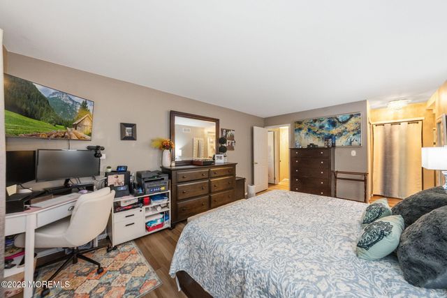 54 Kathy Court, Brick, NJ 08724