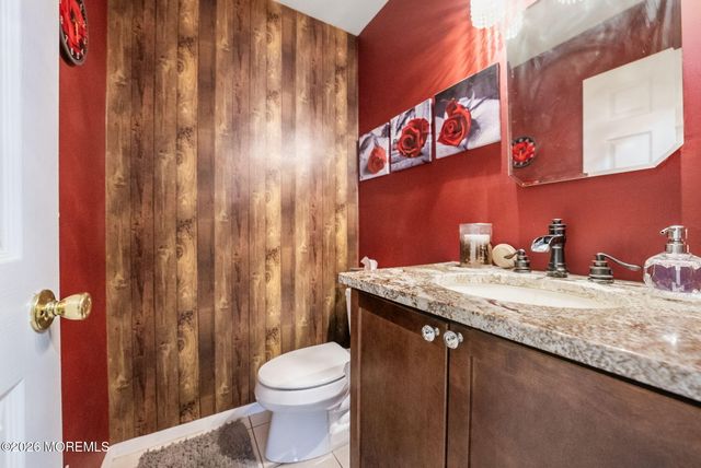 54 Kathy Court, Brick, NJ 08724