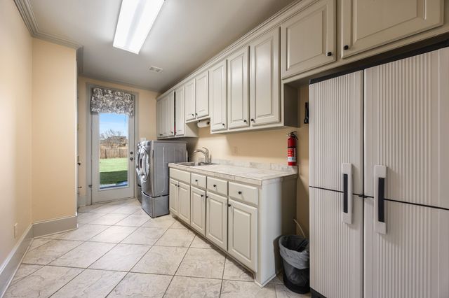 530 Ridge Point Drive, Heath, TX 75126