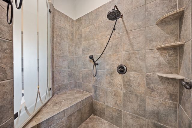 530 Ridge Point Drive, Heath, TX 75126