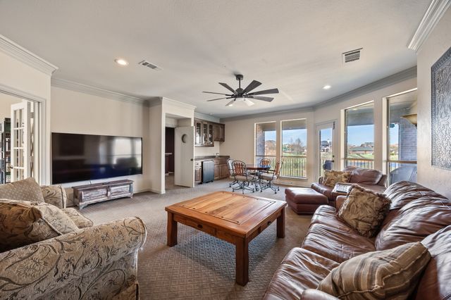 530 Ridge Point Drive, Heath, TX 75126