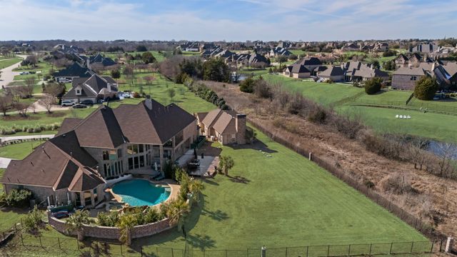 530 Ridge Point Drive, Heath, TX 75126