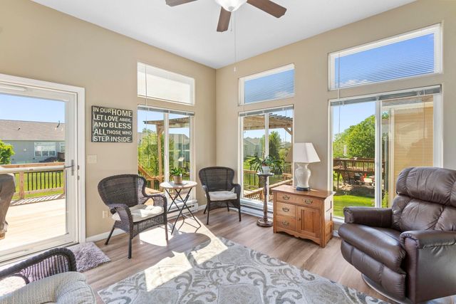 1502 Quail Ridge Road, Cedar Falls, IA 50613