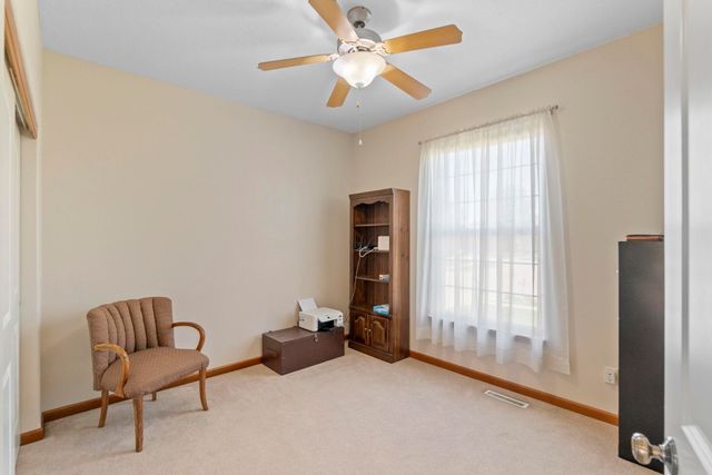 1502 Quail Ridge Road, Cedar Falls, IA 50613