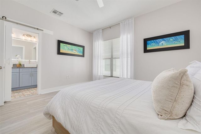946 HIGHLAND AVENUE 8, Dunedin, FL 34698