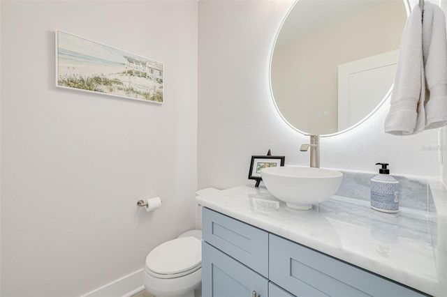 946 HIGHLAND AVENUE 8, Dunedin, FL 34698