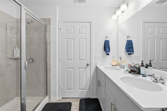 529 Senca PARK, Leander, TX 78641