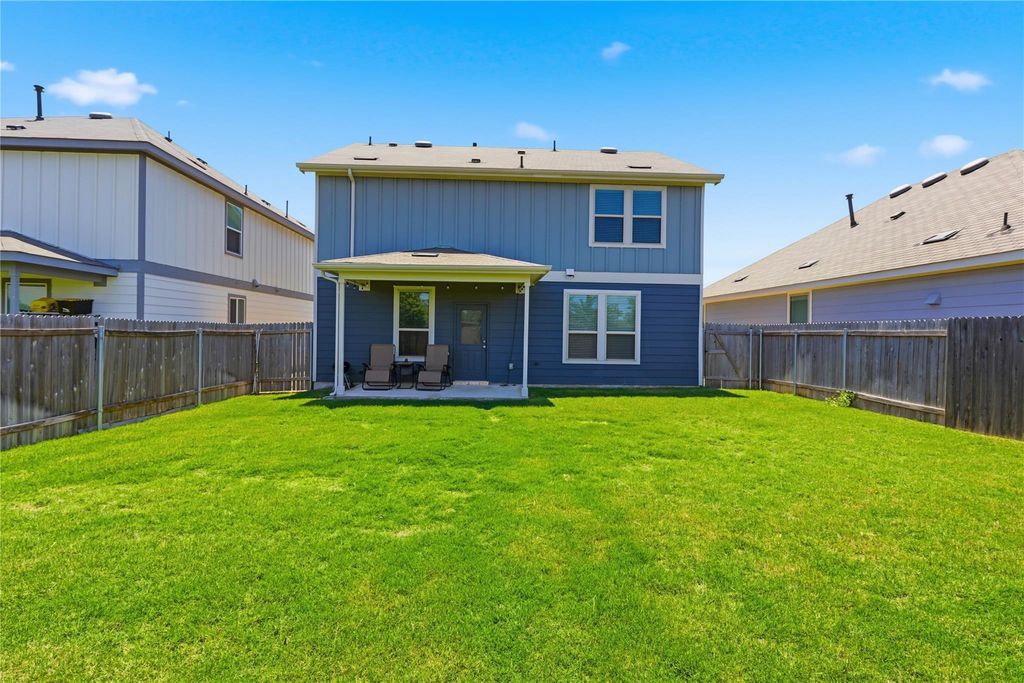 529 Senca PARK, Leander, TX 78641