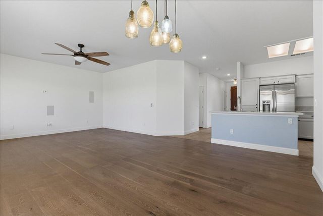 141 N Boise Court, Visalia, CA 93291