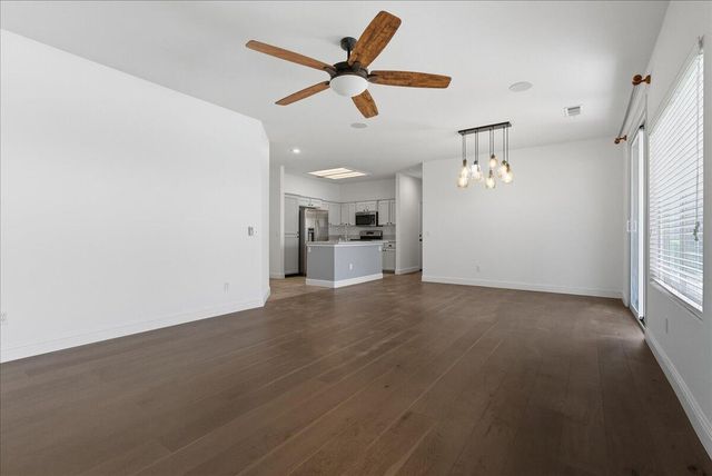 141 N Boise Court, Visalia, CA 93291