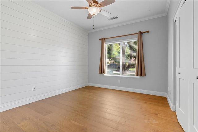 141 N Boise Court, Visalia, CA 93291