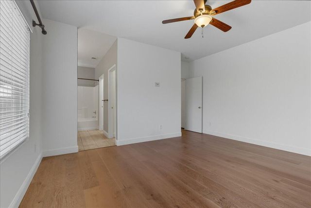 141 N Boise Court, Visalia, CA 93291