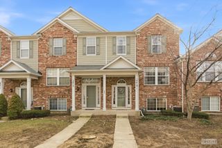 2419 Emily Lane, Elgin, IL 60124