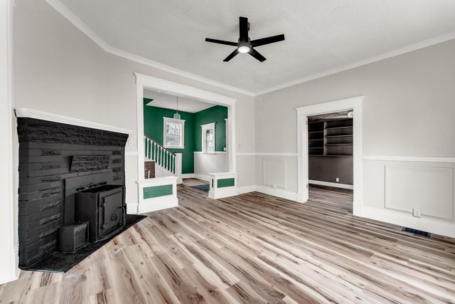 1885 N Douglas Avenue, Springfield, MO 65803