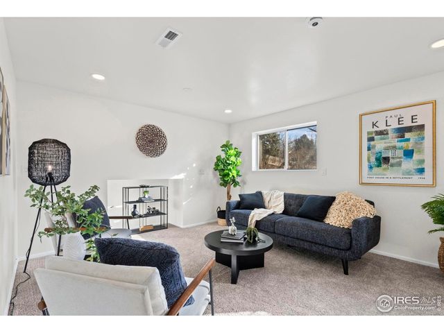 419 Thrasher St, Fort Collins, CO 80526