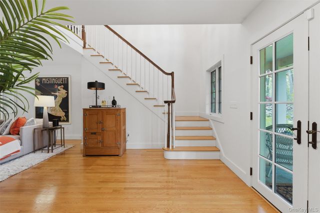 29 E Kinnicutt Road, Pound Ridge, NY 10576