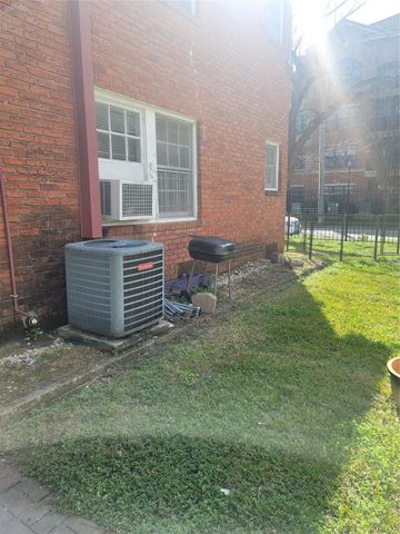 5614 Chartres Street 5, Houston, TX 77004