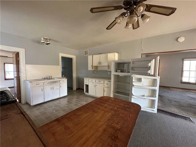 314 S Davis Street, Maryville, MO 64468